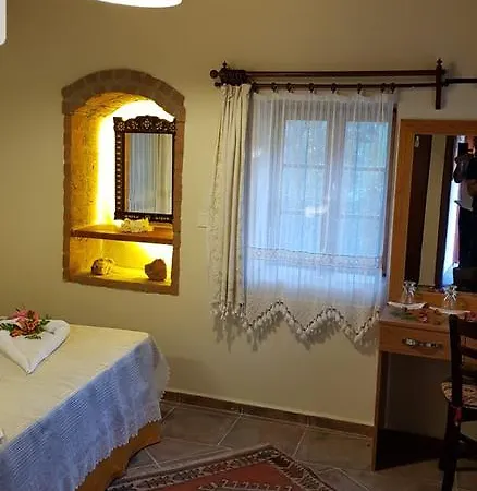 Medusa House Butik 3*