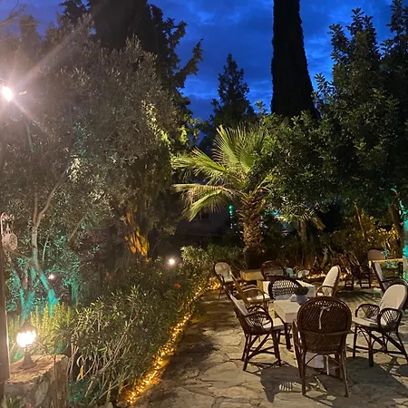 Medusa House Butik Ντιντίμ