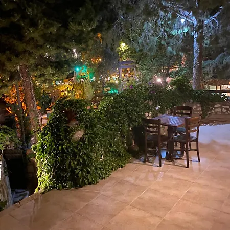 Medusa House Butik Ντιντίμ
