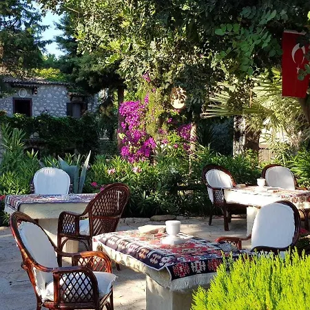 Konukevi Medusa House Butik Didim