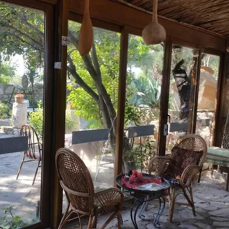 Konukevi Medusa House Butik
