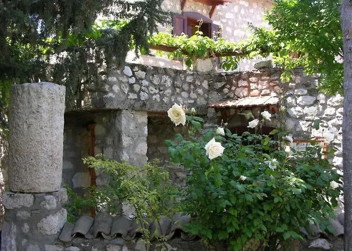 Medusa House Butik Ντιντίμ