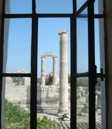 Medusa House Butik Πανσιόν