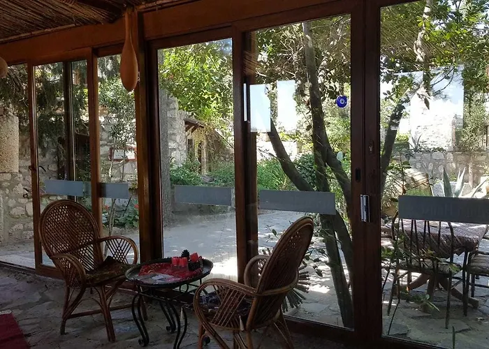 Medusa House Butik Ντιντίμ